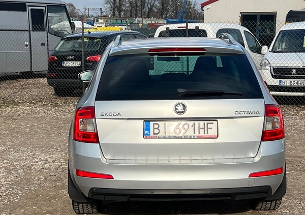 Skoda Octavia cena 46900 przebieg: 259000, rok produkcji 2015 z Krzeszowice małe 704